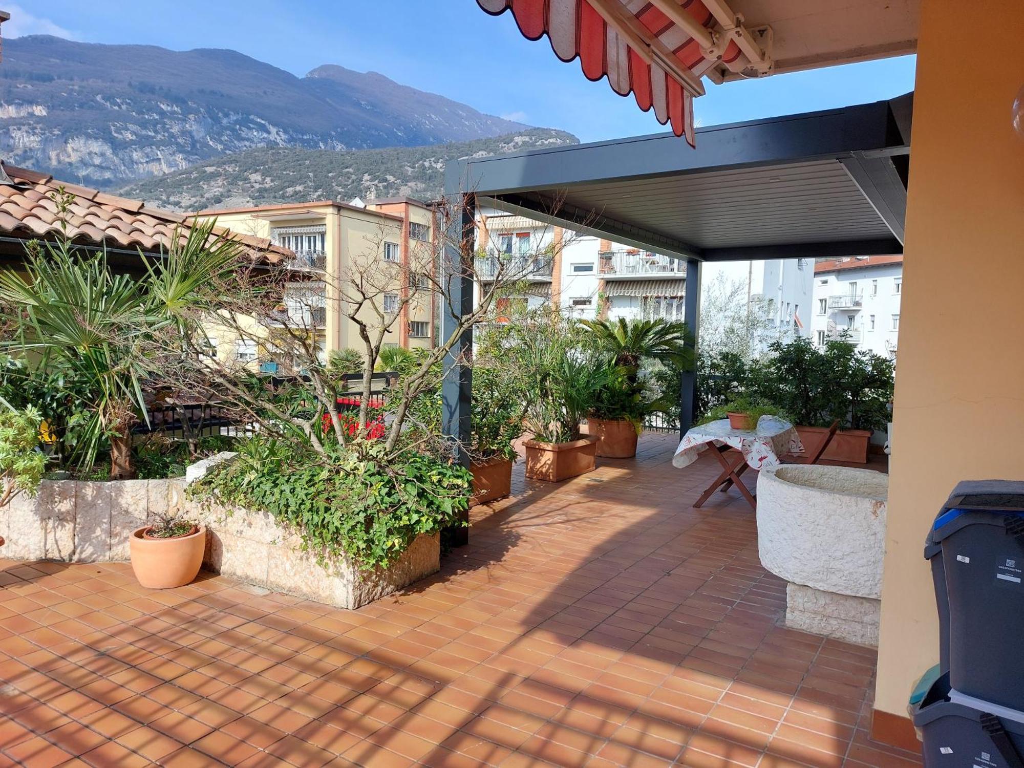 Appartamento La Terrazza Arco Extérieur photo