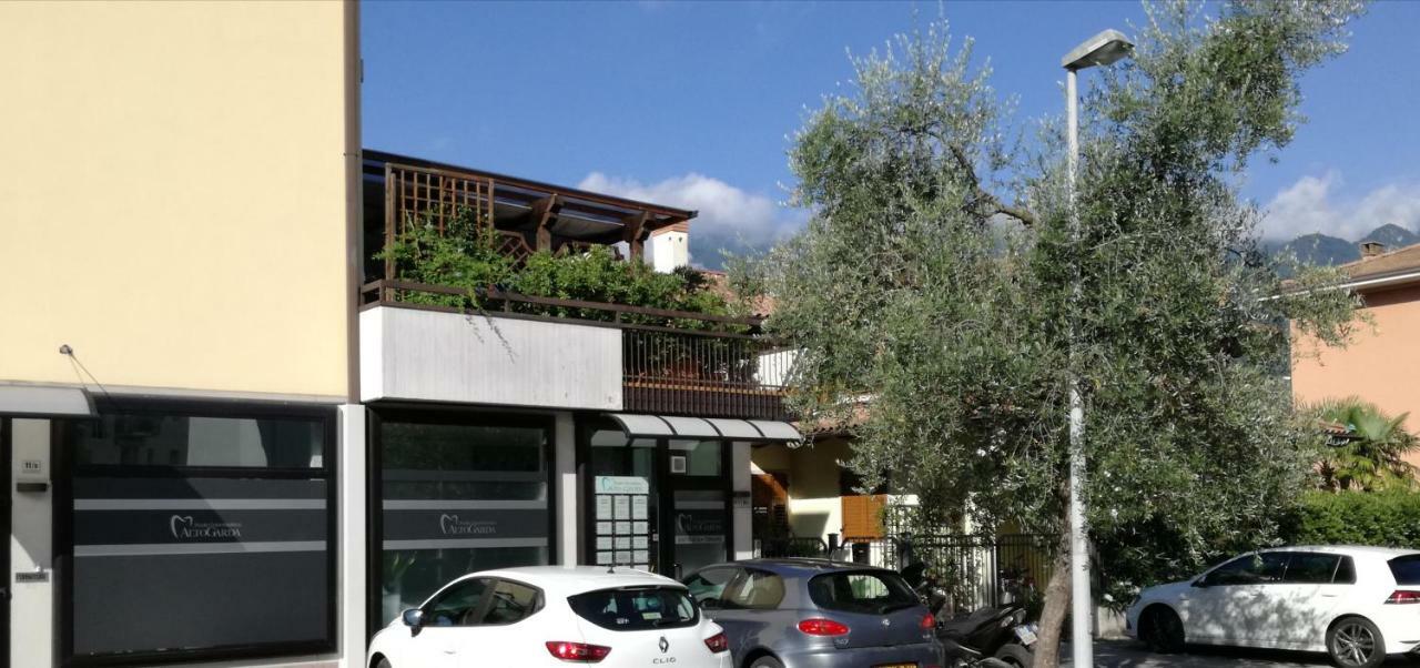 Appartamento La Terrazza Arco Extérieur photo