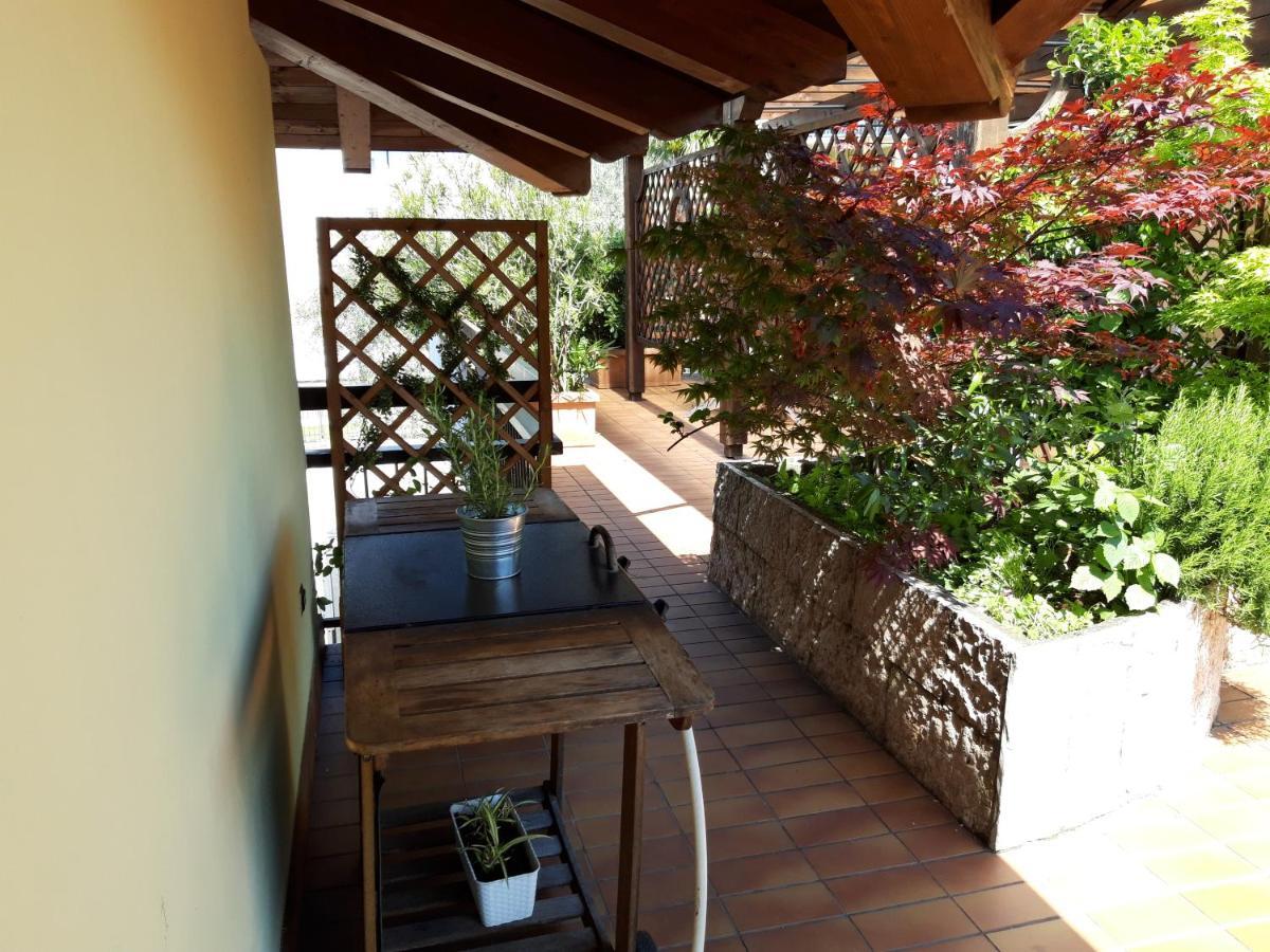 Appartamento La Terrazza Arco Extérieur photo